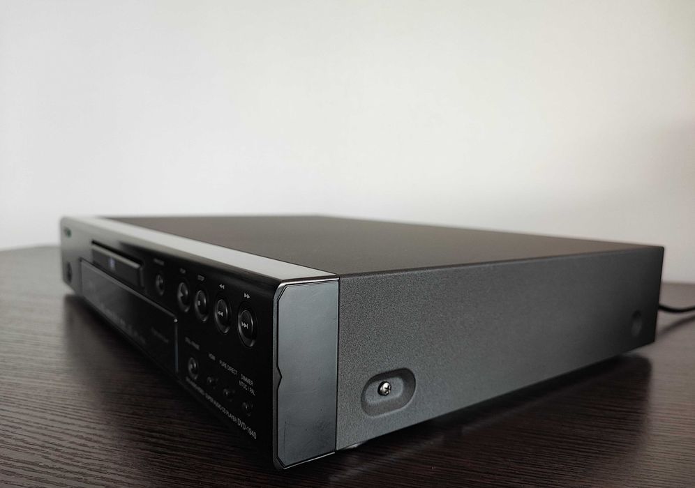 Продається DVD Audio-Video/Supper Audio CD player Denon 1940