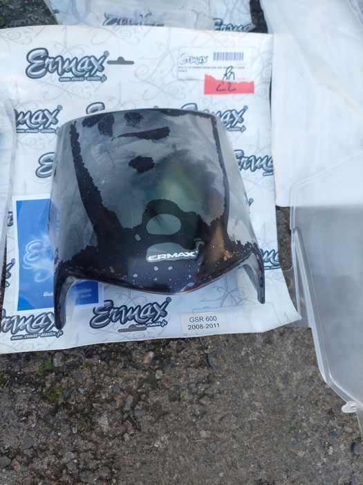 Szyba owiewka Suzuki