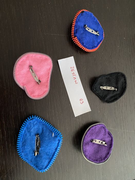 Broszki handmade z suwaków unikat zestaw 63