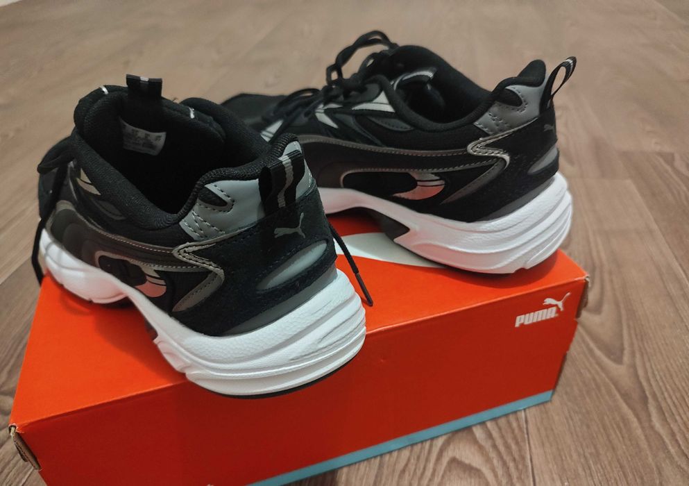 Чоловічі кросівки Puma Milenio Tech Suede 39348901 42 (8UK) 27 см.