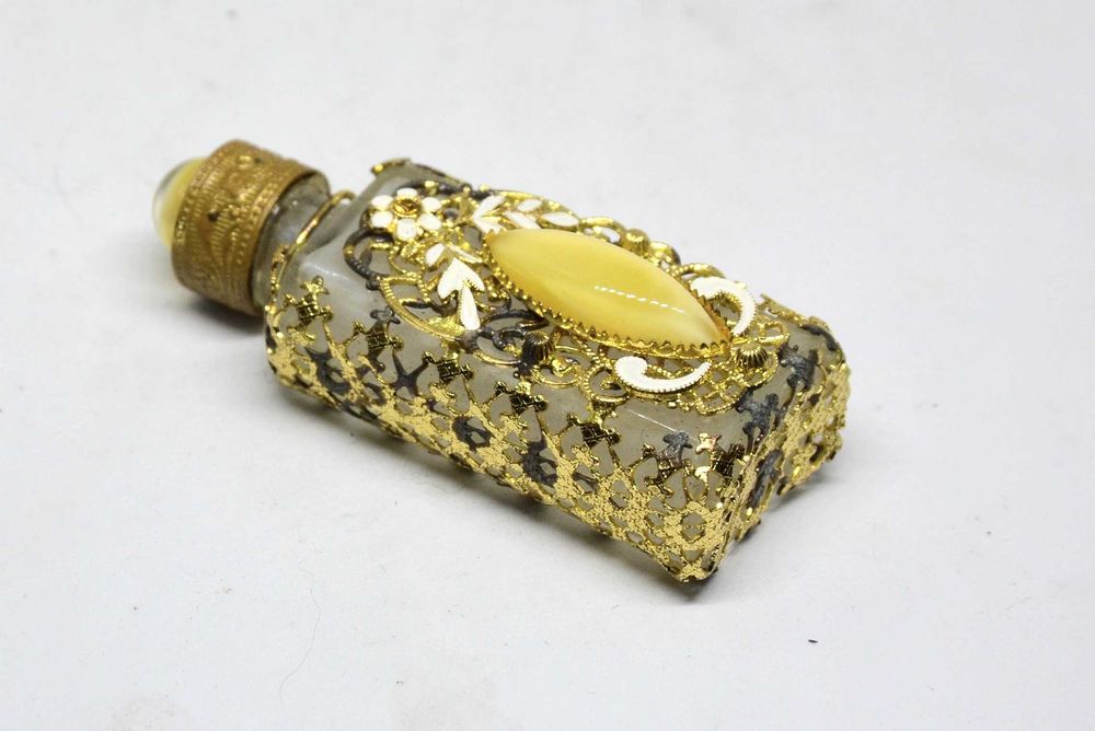 Stary flakonik na perfumy szklany perfumetka Jablonex PRL filigran vintage kolekcjonerski