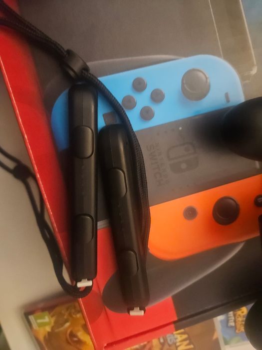 Vendo nintendo switch em ótimo estado
