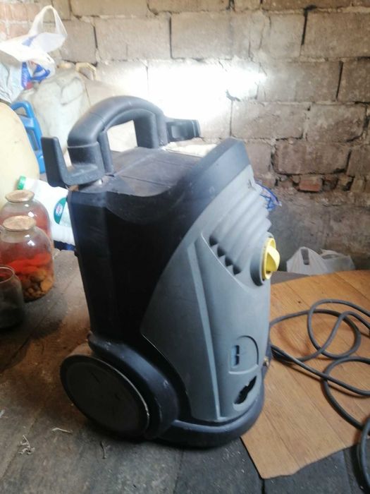 Авто мойка Karcher