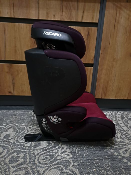 Автокрісло Recaro Mako 15-36 кг
