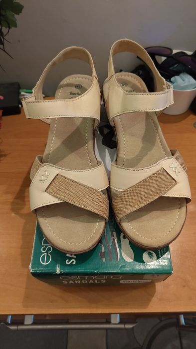 Sandały Esmara 41