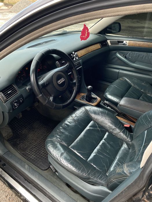 Audi a6 c5  2.4