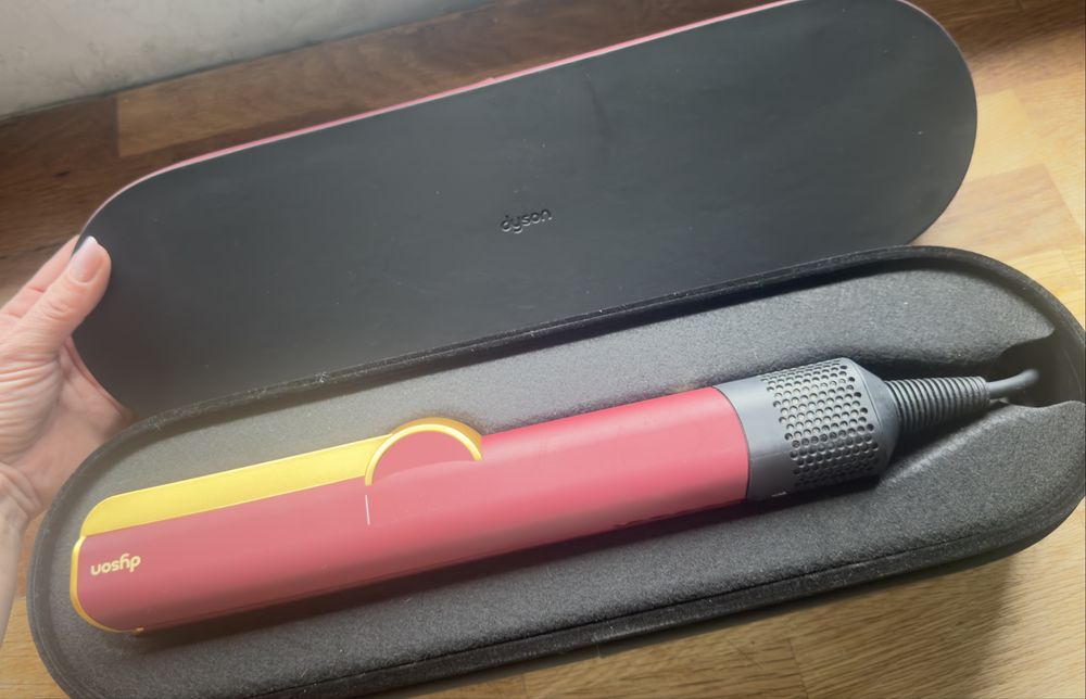 Dyson Airstrait Red Velvet Gold uzywana stan bardzo dobry