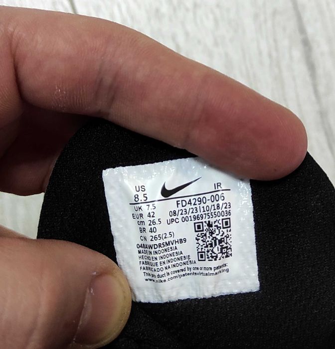 (1977) Кросівки Nike Air Max TN Plus Drift чорні з зеленим (41-46) найк найки