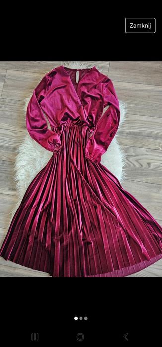 Bordowa sukienka welurowa z plisowana spódnicą rozm. Uni