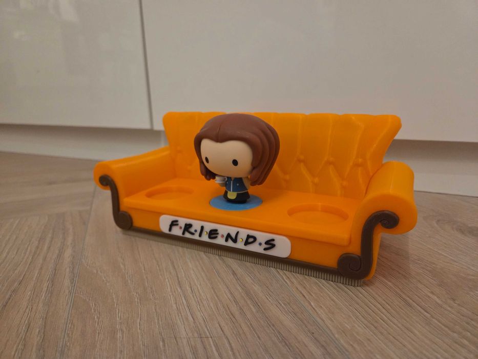 Stojak Sofa na figurki Friends z McDonalds