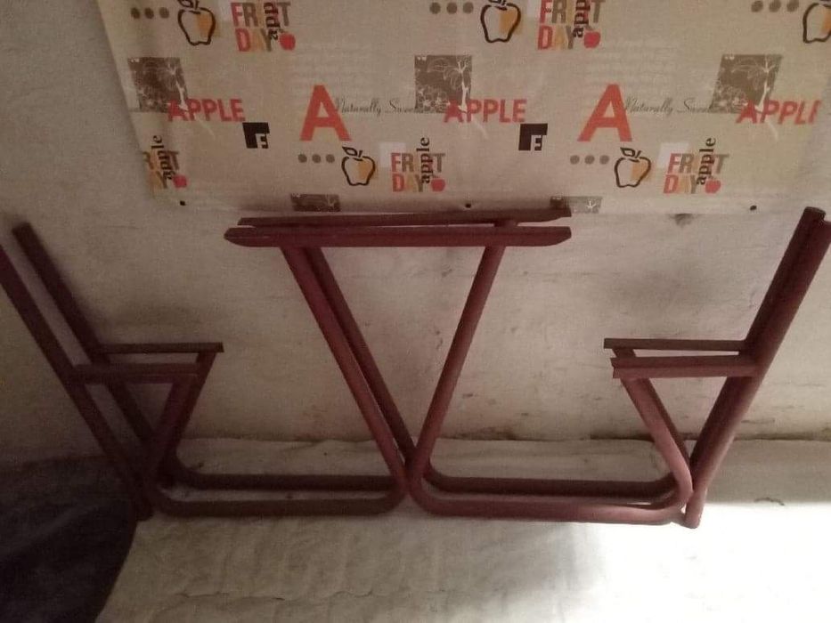 Stelaż ławki wraz ze stolikiem