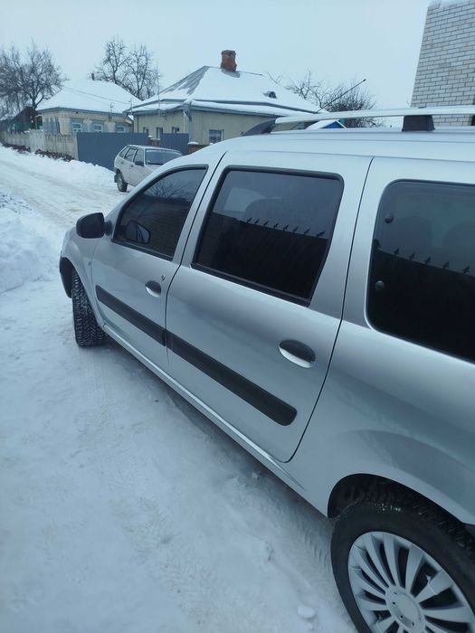 Продам авто дачія логан