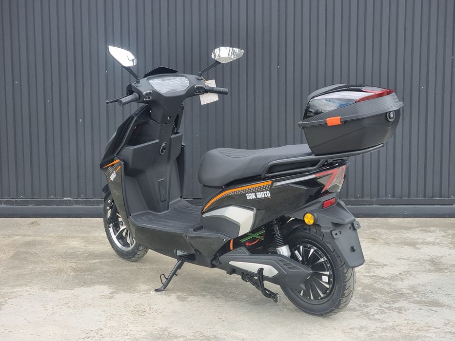 Електроскутер SokMoto WOLF 
2999w 72v 28ah