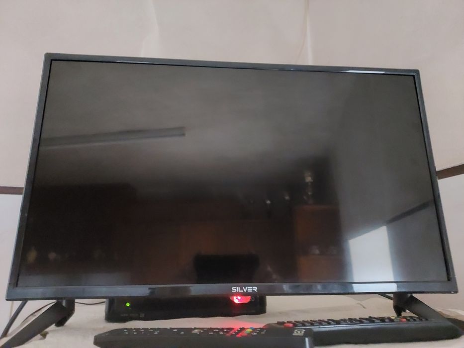 Televisão Silver LED  24 HD