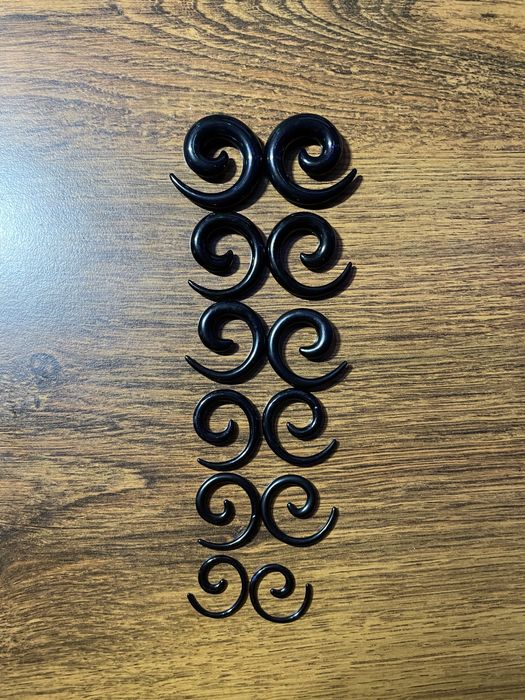 Растяжки для ушей (тоннелей) до 8мм