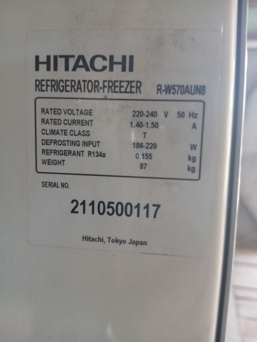 Холодильник HITACHI