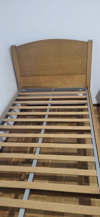 Vendo cama solteiro