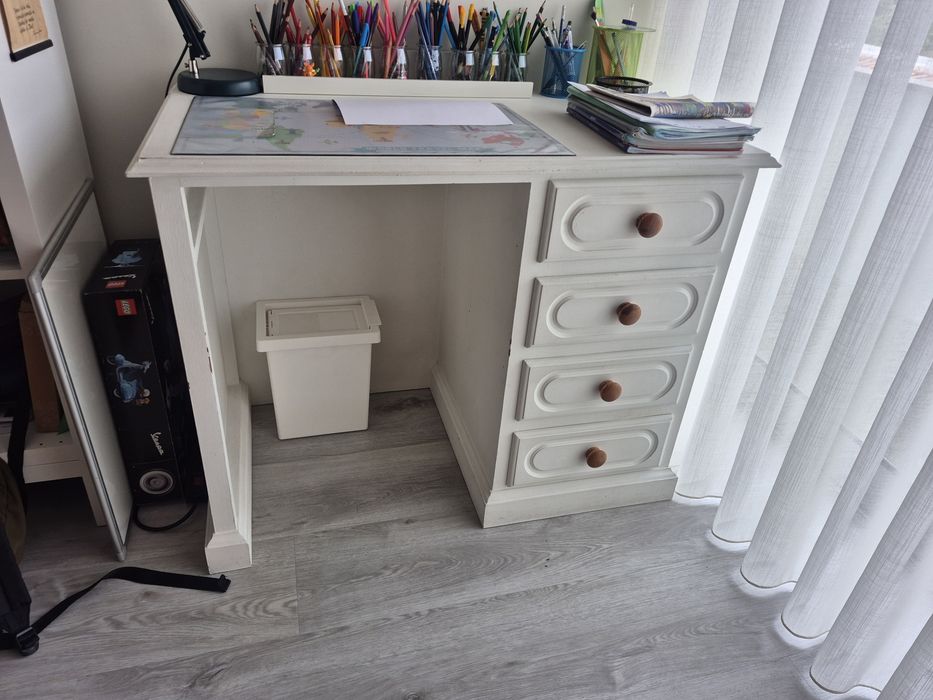 Secretaria com 600x800x1000