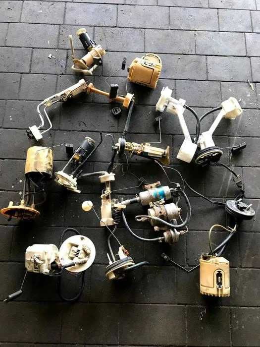 Колба датчик рівня палива бензонасос на різні моделі авто