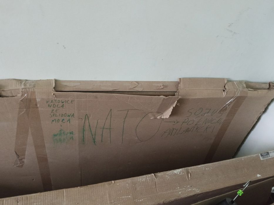 Szafa z lustrem dwu drzwiowa