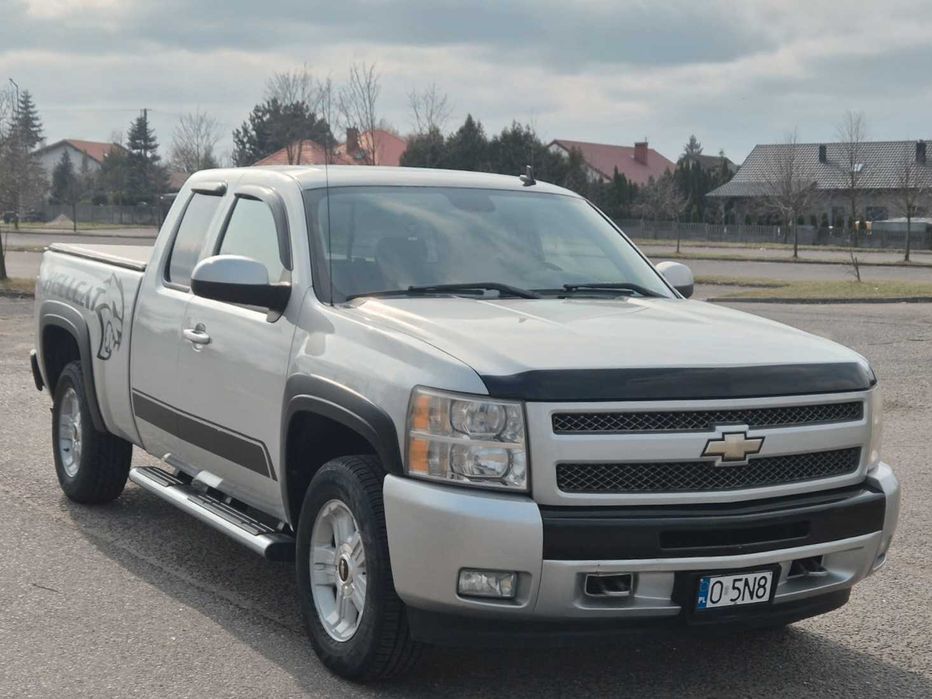 Chevrolet Silverado Pickup 4x4