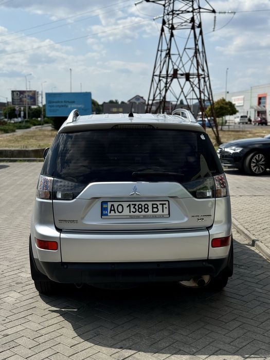 Mitsubishi Outlander 2.4 газ/бензин 4WD | 2008