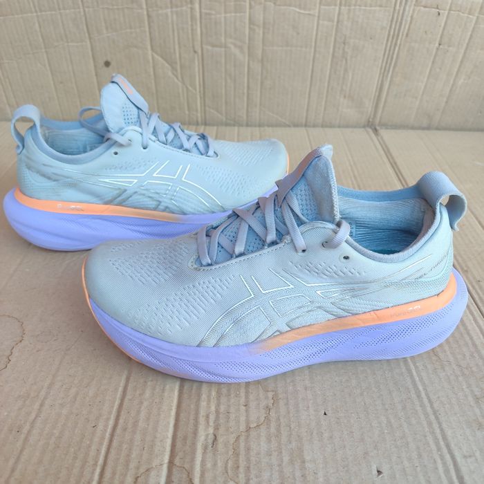Кроссовки ASICS Gel-nimbus 40 размер