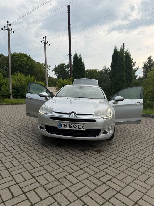 Citroen C5 2015 року дизель 2.0 автомат в ідеальному стані, дуже економна