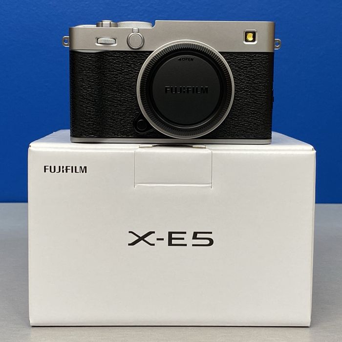 Fujifilm X-E5 (Corpo) - 40.2MP - NOVA - 3 ANOS DE GARANTIA