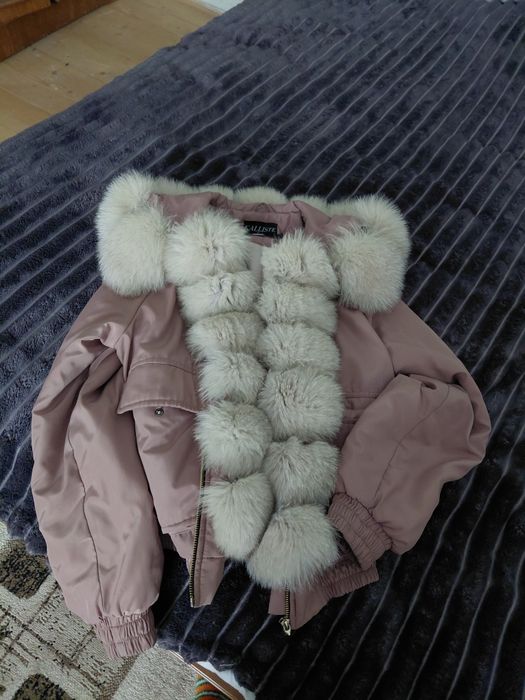 Куртка жіноча !!