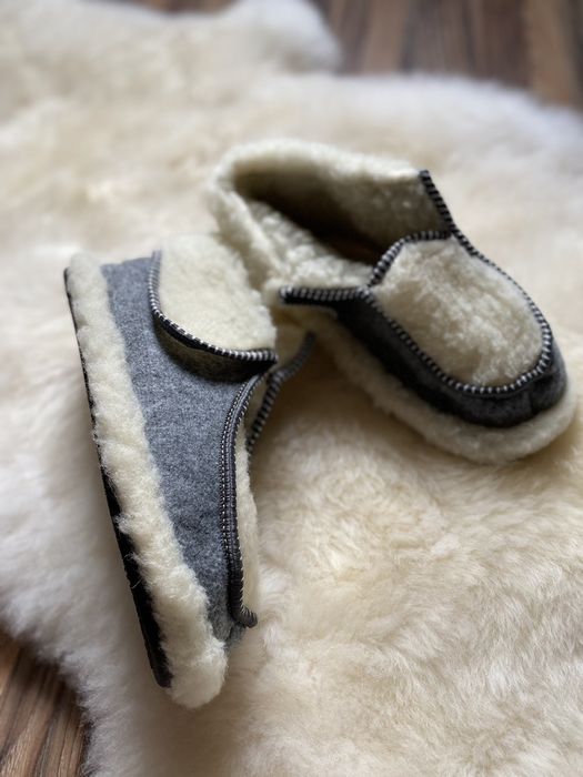 Тапочки із овчини, зимові чуні, зимние теплые чуни на овчине