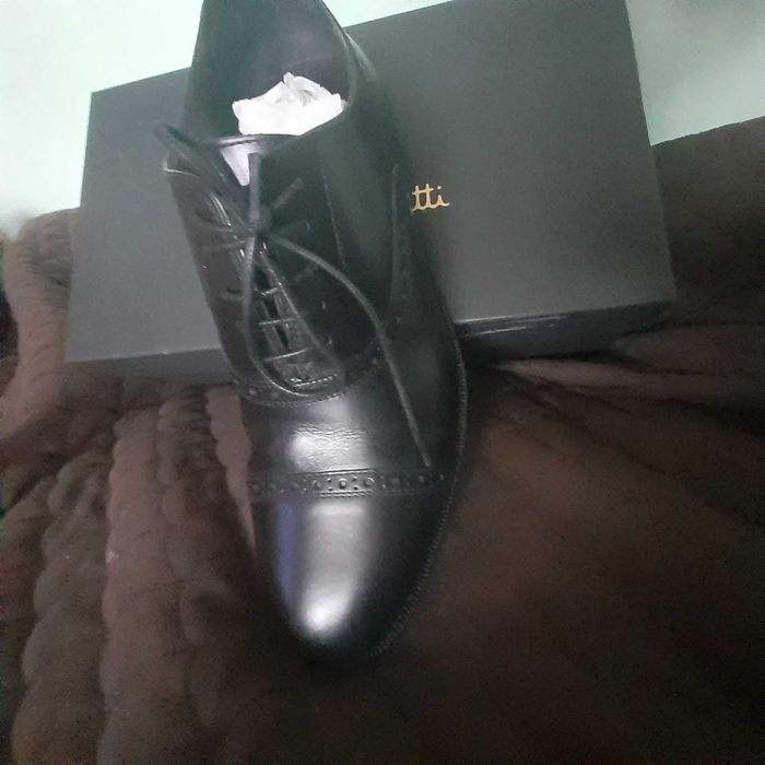 Buty męskie marki Massimo Dutti wizytowe