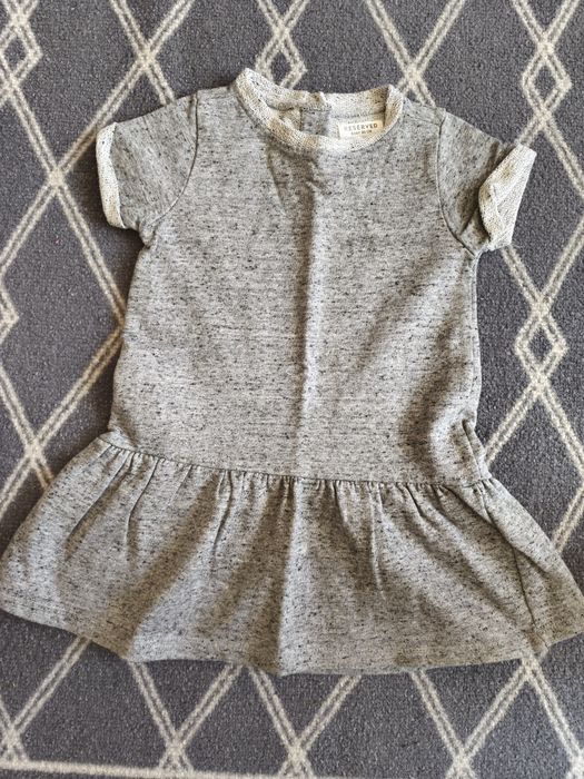 Sukienka z krótkim rękawem dla dziewczynki w rozmiarze 86. Reserved