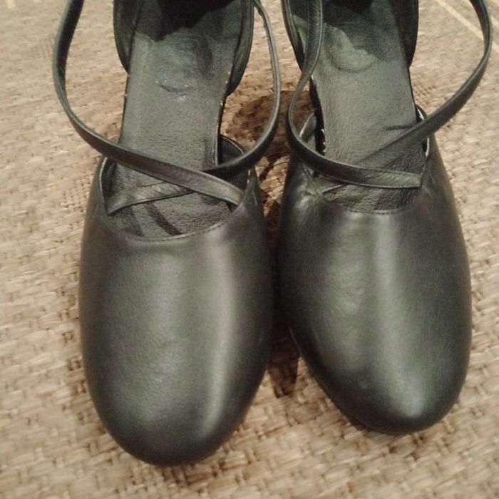 Туфлі для танців!