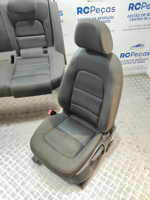 Conjunto Bancos Originais Tecido Audi A4 B8 Carro 5 Portas