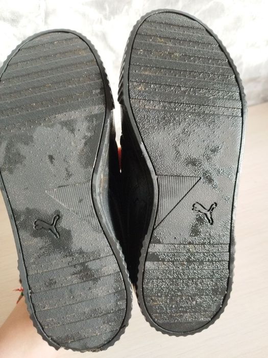 Оригінальні кросівки Puma