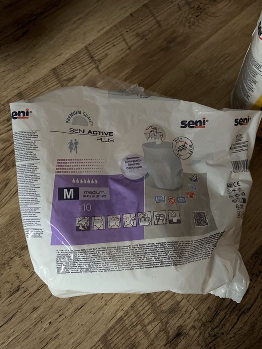 Pieluchomajtki Seni Active Normal nowe, rozm. M, 10 szt + 2 szt gratis