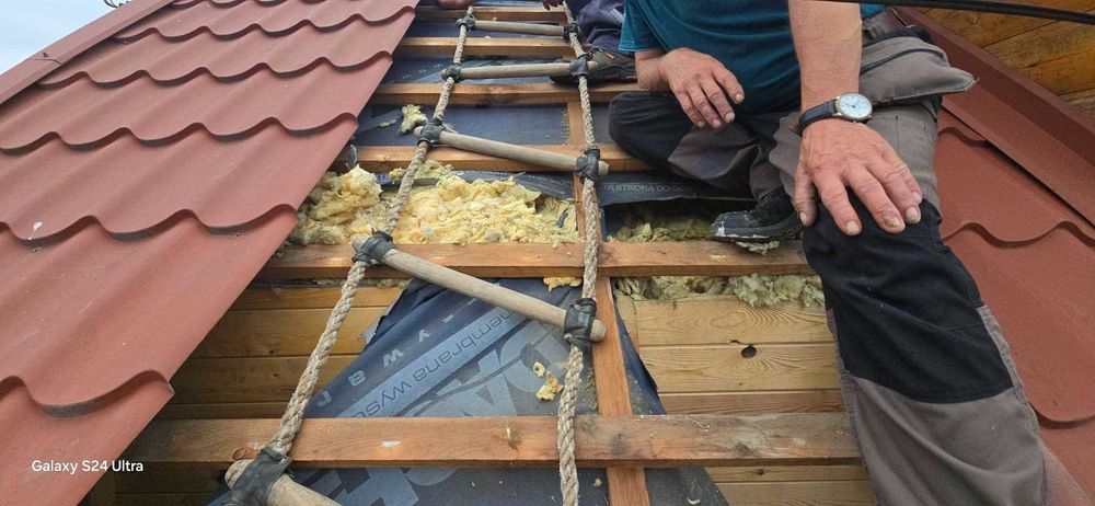 Docieplanie Pianką PUR Ocieplenie poddasza Izolacja Celuloza PIANKA