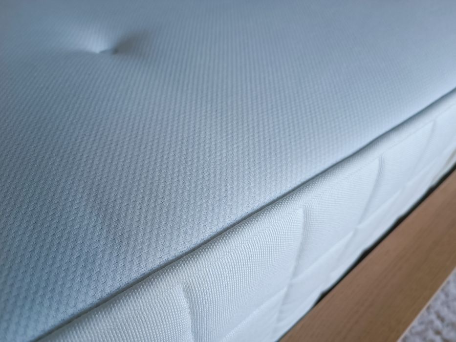 Colchão Hyllestad IKEA 140x200