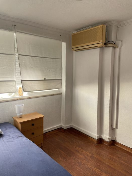 Room for Rent in Lisbon, Avenidas Novas - Short Term