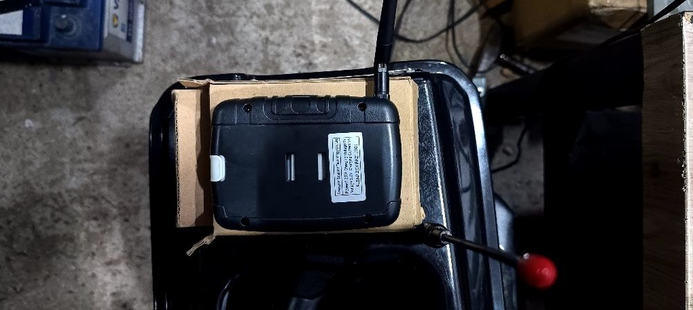 Łódka zanętowa z echo gps