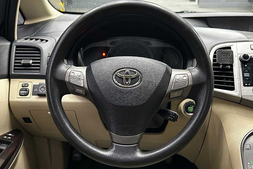 Toyota Venza 2011