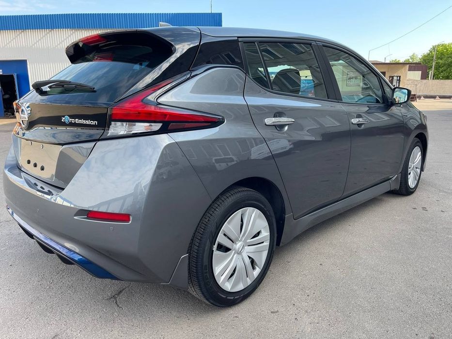 Продам Nissan leaf 2021 електромобіль