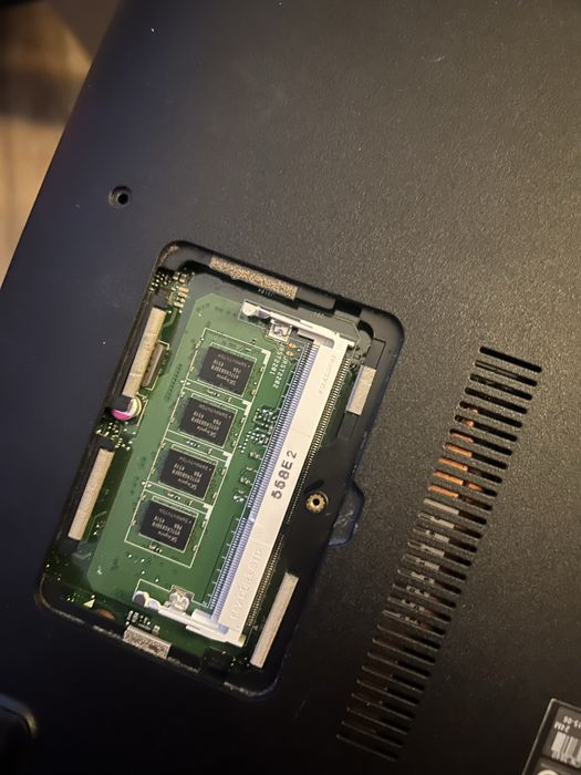 Sprzedam Laptop ASUS!