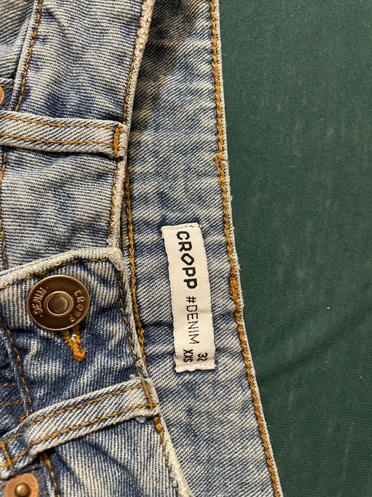 Spodnie jeansy Cropp denim xss 32