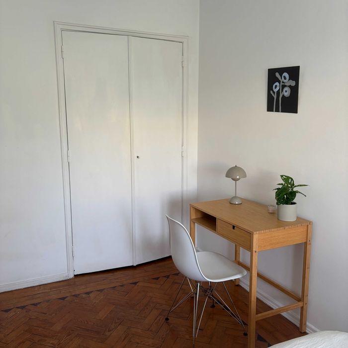 Quarto para arrendar Alvalade