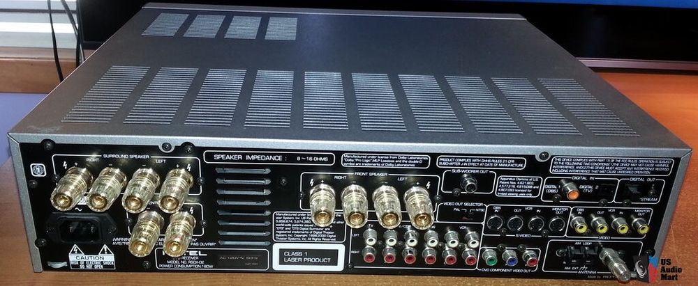 Amplituner DVD Rotel RSDX-02