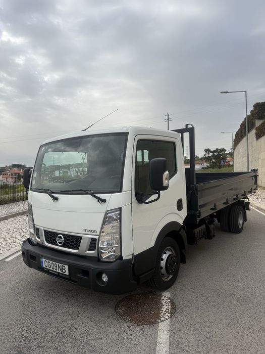 Nissan Cabstar 3.0 diesel tribasculante
