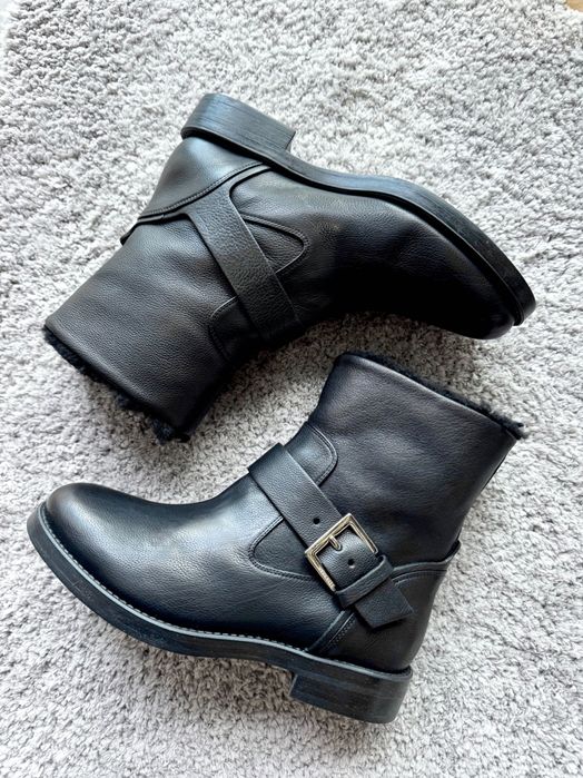 Нові теплі чоботи BOSS оригінал