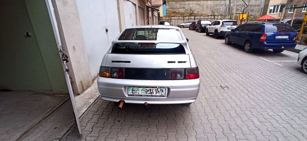Продам двінашку на ходу